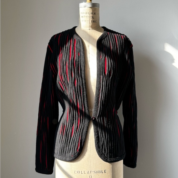 Vintage Black and Red Textured Stripe Sweater by Stevens Creek - Picture 7 of 7